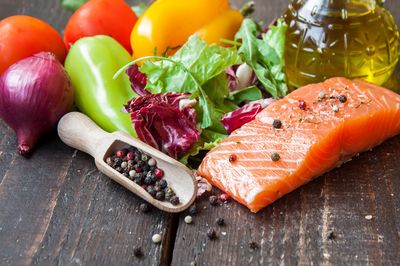 Gemüse, Salat und Fisch können entzündungshemmend wirken