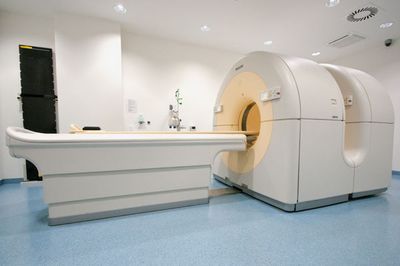 PET-CT-Gerät in der Gesamtansicht