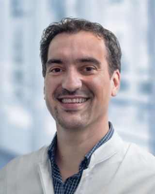 Dr. med. Christian Bratschke, leitender Oberarzt der Klinik für Plastische Gesichtschirurgie am Marienhospital Stuttgart