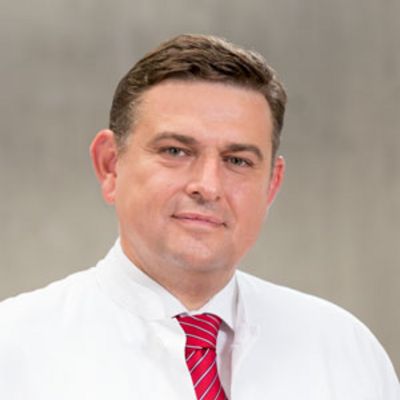 Privatdozent Dr. med. Dr. med. dent. Thomas Fillies, Ärztlicher Direktor der Klinik für Mund-, Kiefer- und Gesichtschirurgie am Marienhospital Stuttgart