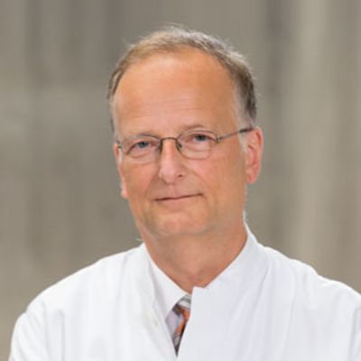 Prof. Dr. med. Claudio Denzlinger, Ärztlicher Direktor der Klinik für Innere Medizin 3 am Marienhospital Stuttgart