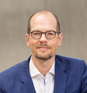 Dr. med. Johannes Becker-Pfaff, &Auml;rztlicher Direktor der Klinik f&uuml;r Psychosomatische Medizin und Psychotherapie am Marienhospital Stuttgart