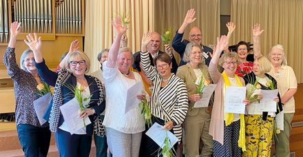 Als Demenzbegleiter ehrenamtlich engagiert: 14 Frauen und M&auml;nner haben den viermonatigen Vorbereitungskurs erfolgreich abgeschlossen