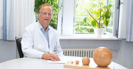Im Interview: Krebsspezialist Prof. Dr. med. Claudio Denzlinger, &Auml;rztlicher Direktor der Onkologischen Klinik im Marienhospital Stuttgart