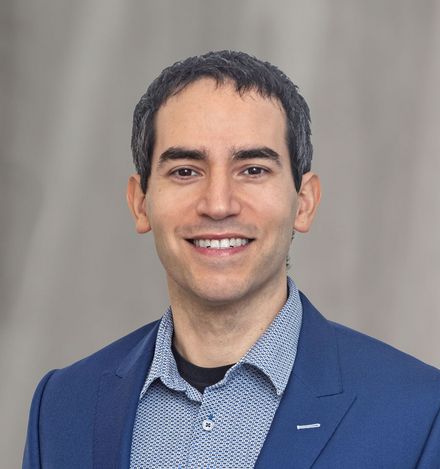 Dr. med. Stefano Fusco, neuer Ärztlicher Direktor der Klinik für Innere Medizin 2 am Marienhospital Stuttgart Dr. med. Stefano Fusco, neuer Ärztlicher Direktor der Klinik für Innere Medizin 2 am Marienhospital Stuttgart