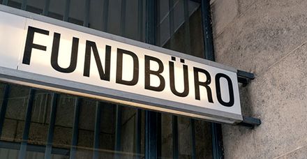 Ein solches Schild prangt (noch?) nicht an der Tür des Marienhospital-Fundbüros (Bildquelle: shutterstock.com/hanohiki)