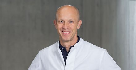 Professor Dr. Markus Zähringer ist Ärztlicher Direktor der Klinik für Diagnostische und Interventionelle Radiologie und Neuroradiologie