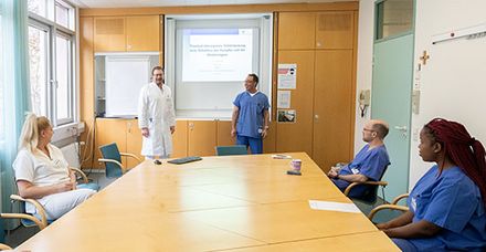 Der Arbeitskreis „Algesiologische Fachassistenz“ im Marienhospital Stuttgart