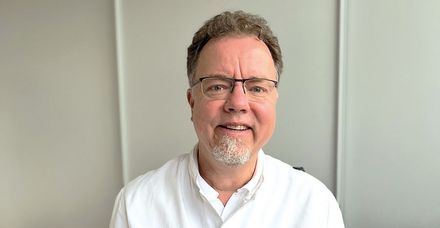 Dr. Marcus Bauer, Leitender Oberarzt des Betriebs&auml;rztlichen Dienstes bzw. Arbeitsmedizinischen Instituts