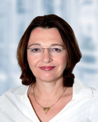 Dr. med. Dagmar Bucher, Ober&auml;rztin der Klinik f&uuml;r Strahlentherapie und Palliativmedizin am Marienhospital Stuttgart