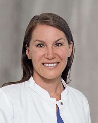 Dr. med. Sonja Jetter, Ober&auml;rztin der Klinik f&uuml;r Gyn&auml;kologie und Geburtshilfe am Marienhospital Stuttgart