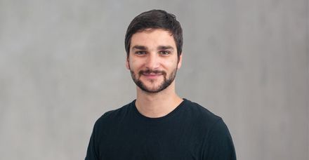 Oberarzt Dr. med. J&ouml;rg Mayer, Leiter des Schwerpunkts Otologie an der Klinik f&uuml;r HNO-Heilkunde, Kopf- und Halschirurgie