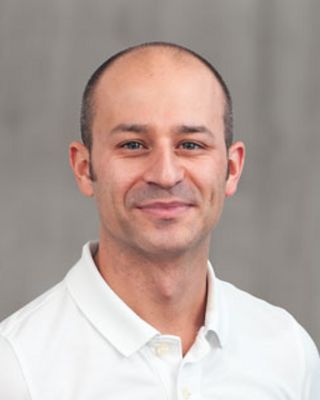Dr. med. Jörg Laufer, Oberarzt der Klinik für Orthopädie und Unfallchirurgie am Marienhospital Stuttgart