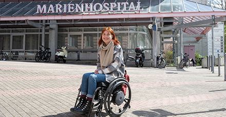 Will Mut machen: die junge Stomapatientin Jessica Weigelt