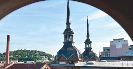 Die Glocken stehen als Zeichen der Hoffnung, Fürbitte und des Friedens