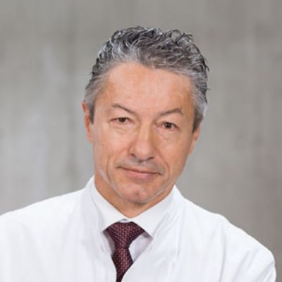 Prof. Dr. Dr. Helmut Steinhart, Ärztlicher Direktor der Klinik für Hals-, Nasen- und Ohrenheilkunde am Marienhospital Stuttgart