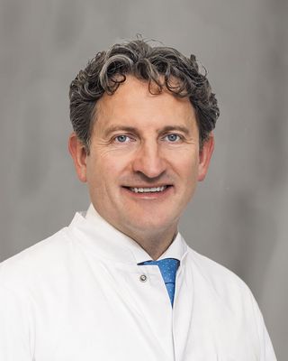 Prof. Dr. med. Ren&eacute; Schmidt DESA, EDIC, leitender &Auml;rztlicher Direktor am Marienhospital Stuttgart