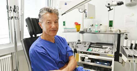Professor Dr. med. Dr. med. dent. Helmut Steinhart ist Ärztlicher Direktor der Klinik für Hals-Nasen-Ohren-Heilkunde, Kopf- und Halschirurgie am Marienhospital Stuttgart