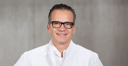 Professor Dr. Ulrich Liener leitet das Endoprothetikzentrum am Marienhospital Stuttgart