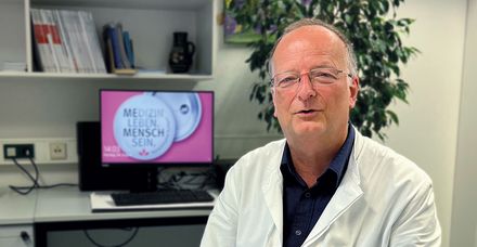 Prof. Dr. Claudio Denzlinger war über 22 Jahre am Marienhospital Stuttgart als Ärztlicher Direktor der Klinik für Innere Medizin 3 tätig 