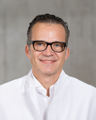 Prof. Dr. med. Ulrich Liener, Ärztlicher Direktor der Klinik für Orthopädie und Unfallchirurgie
