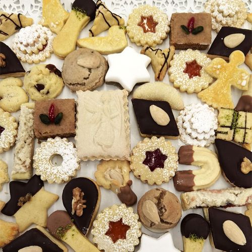 Die Weihnachtsbäckerei hat im Marienhospital seit vielen Jahrzehnten Tradition