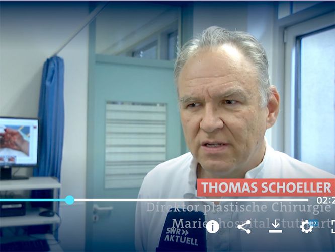 Dr. Thomas Schoeller, Chefarzt der Handchirurgie, bezog Stellung zur Diskussion um ein Böllerverbot an Silvester Dr. Thomas Schoeller, Chefarzt der Handchirurgie, bezog Stellung zur Diskussion um ein Böllerverbot an Silvester