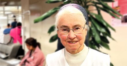 Schwester Maria Andrea Reichle ist seit zw&ouml;lf Jahren ehrenamtliche Lotsin mit Herz und Humor